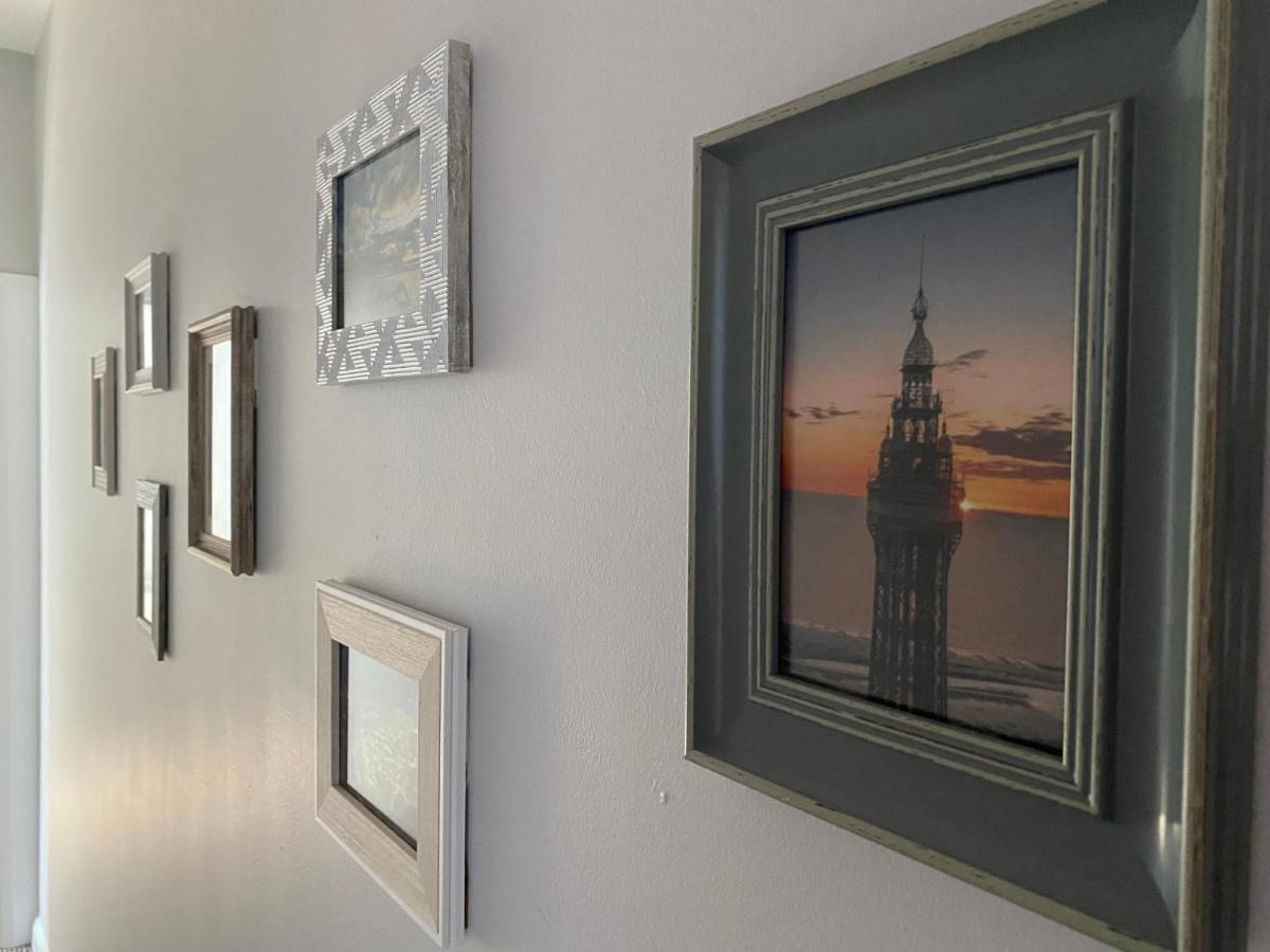 Blackpool Sleepover Apartment 1 Free Parking Sleeps 6 Exteriör bild
