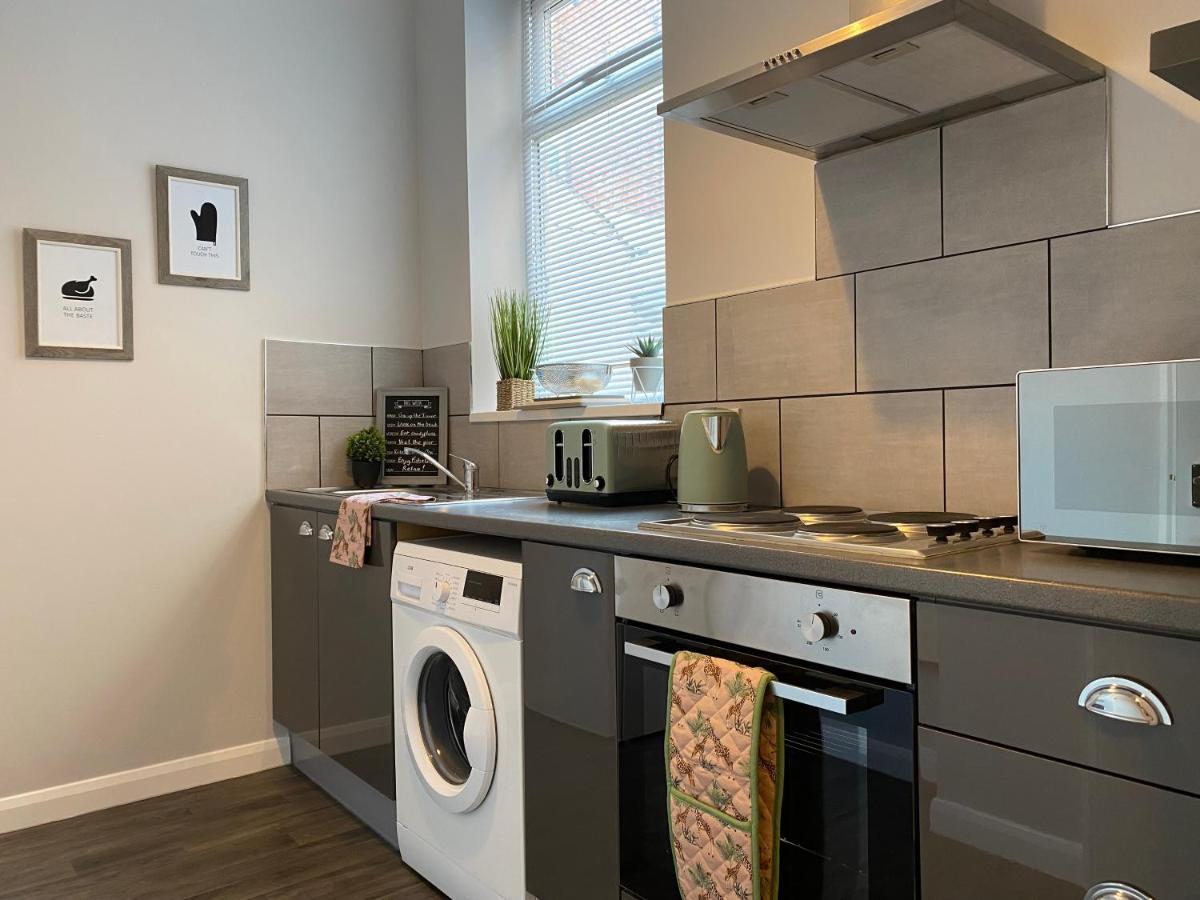 Blackpool Sleepover Apartment 1 Free Parking Sleeps 6 Exteriör bild