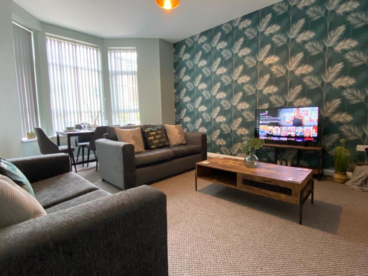 Blackpool Sleepover Apartment 1 Free Parking Sleeps 6 Exteriör bild